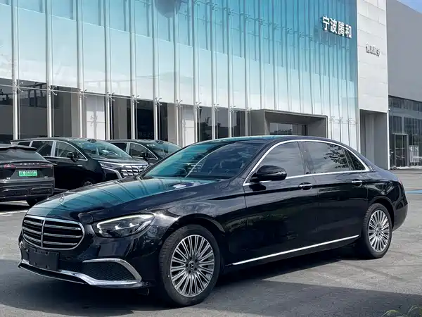 Mercedes-Benz E-Class 2023
