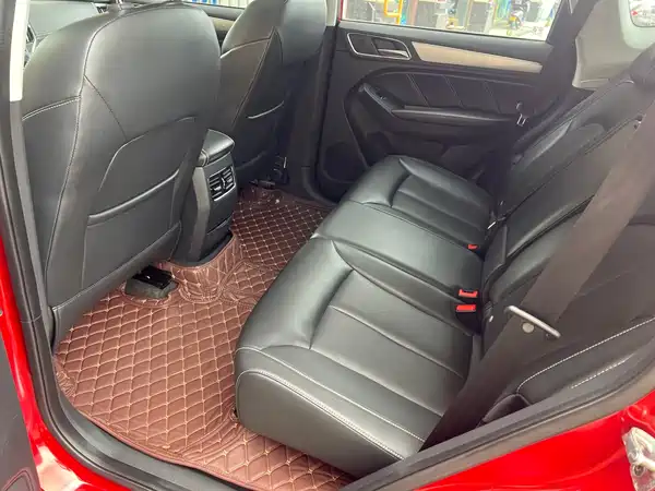 Roewe RX5 2017