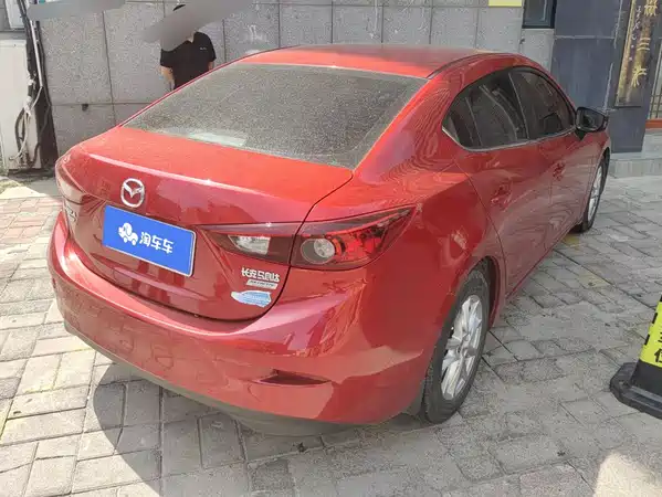 Mazda 3 Axela 2016