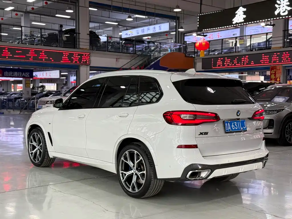 BMW X5 2018 — фото 4