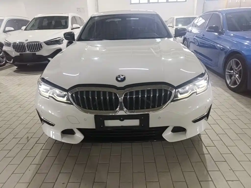 BMW 3 Series 2020