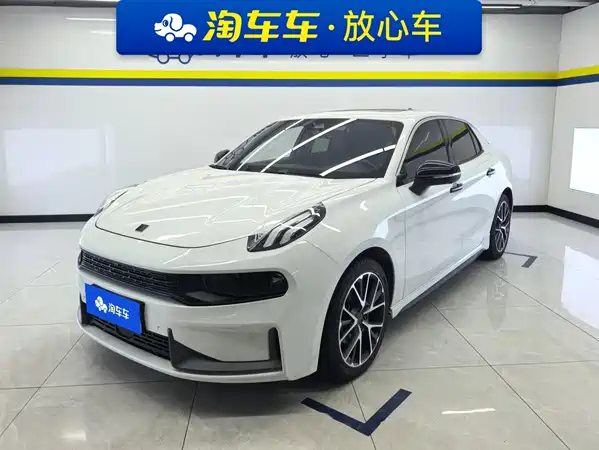 Lynk & Co 03 2021