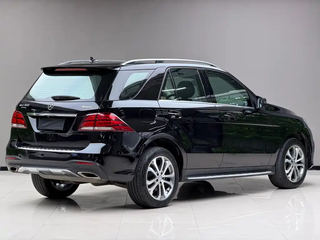 Mercedes-Benz GLE 2017