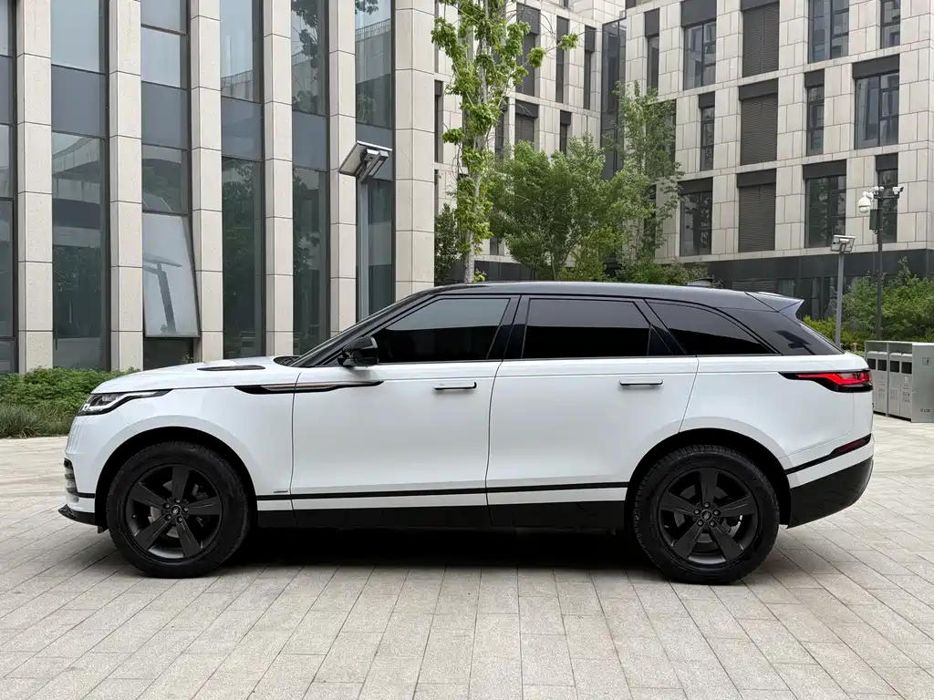 Land Rover Velar 2019 — фото 3