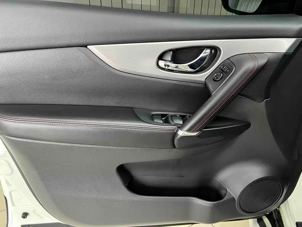 Nissan Qashqai 2023 — фото 8