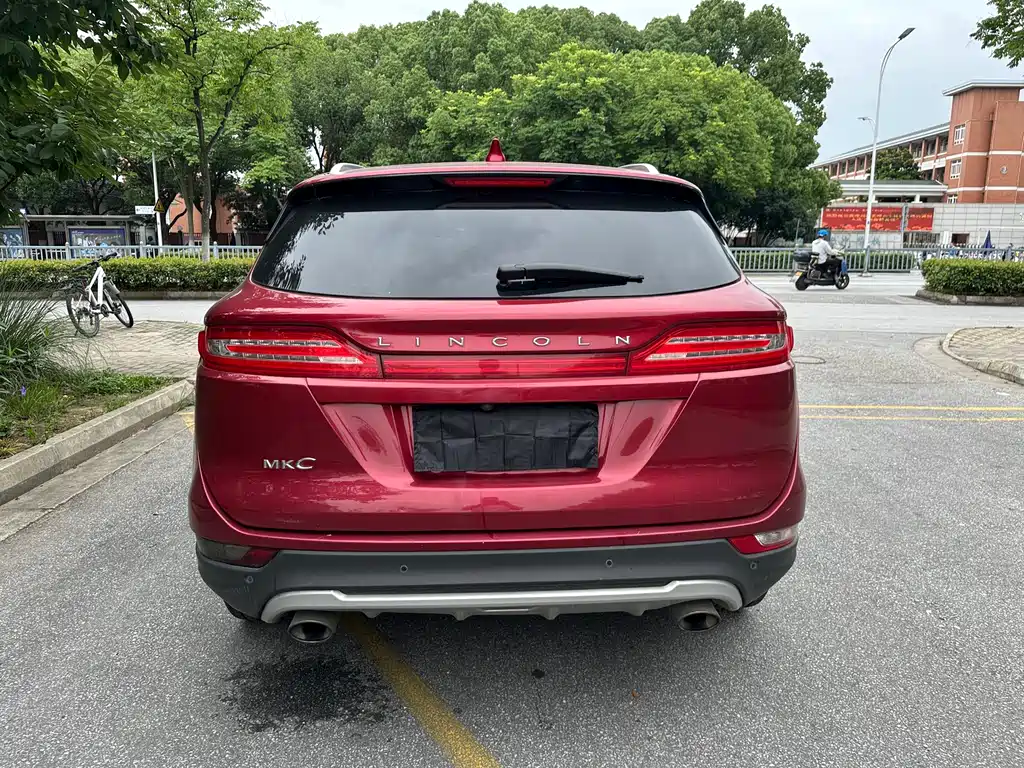 Lincoln MKC 2016