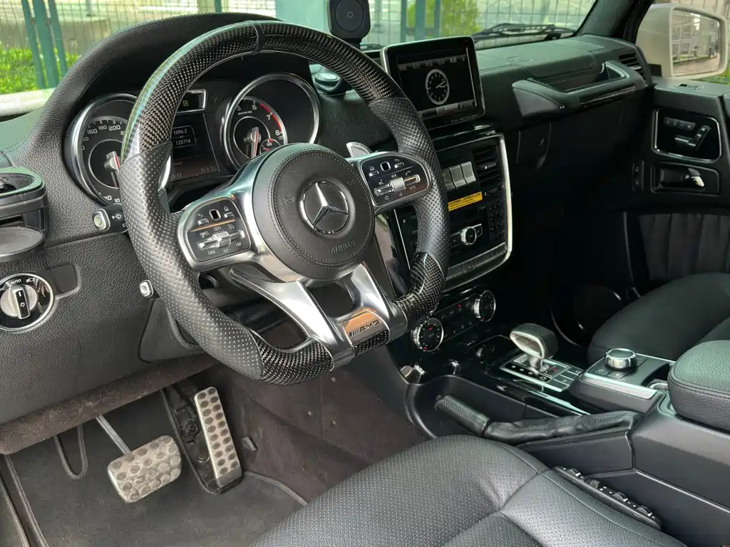 Mercedes-Benz G-Class AMG 2015 — фото 9