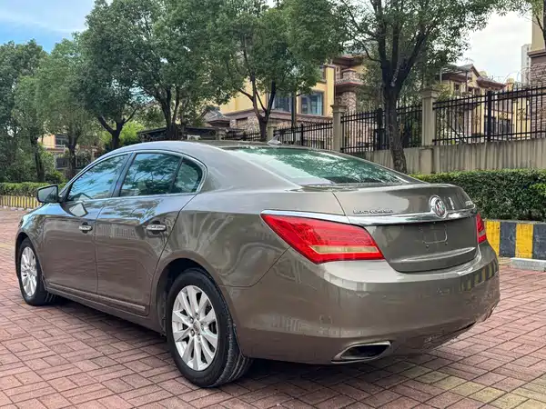 Buick LaCrosse 2013