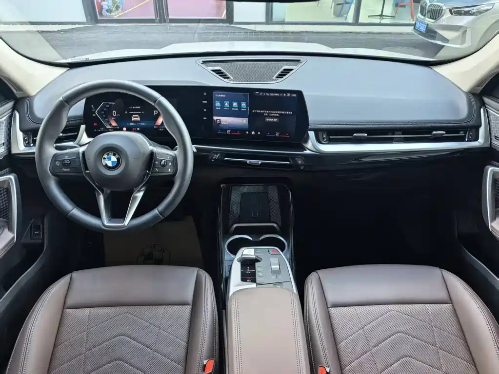 BMW X1 2025 — фото 9