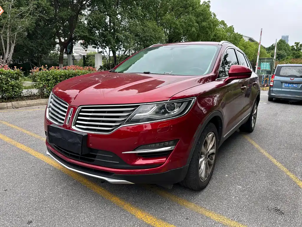 Lincoln MKC 2016