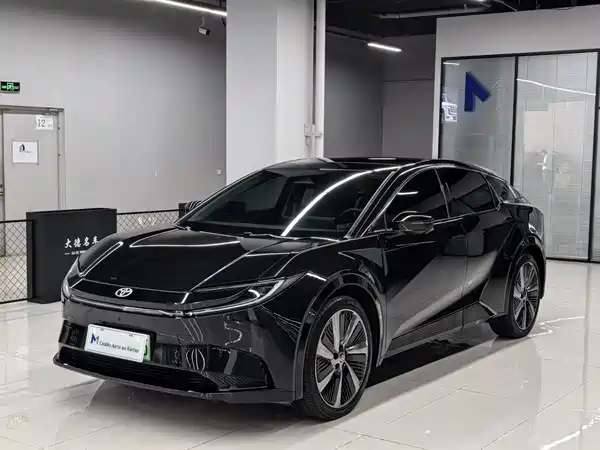 Toyota bZ5 2025