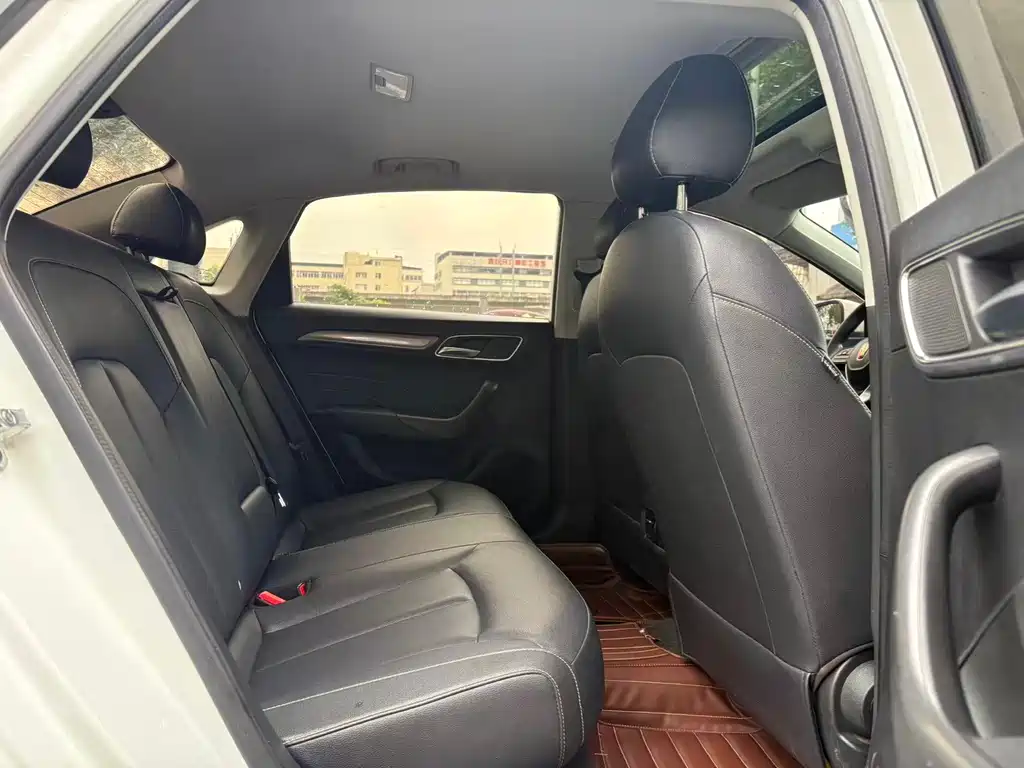 Roewe i6 Classic 2020 — фото 8
