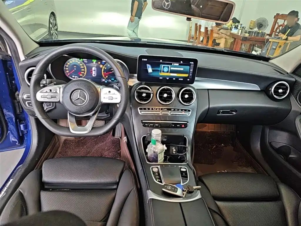 Mercedes-Benz C-Class 2020 — фото 10