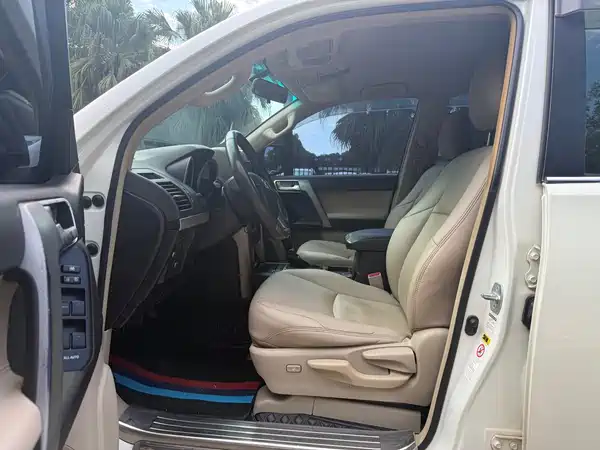 Toyota Prado 2011