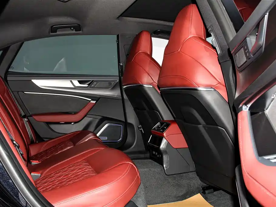 Audi A7L 2025 — фото 30
