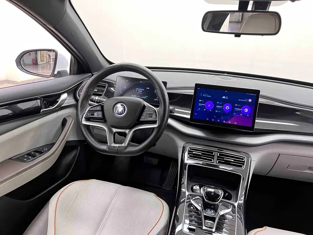 BYD Qin PLUS 2023 — фото 15