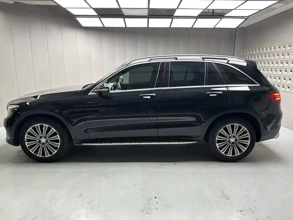 Mercedes-Benz GLC 2016 — фото 2