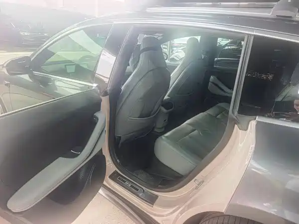 NIO ET5T 2024