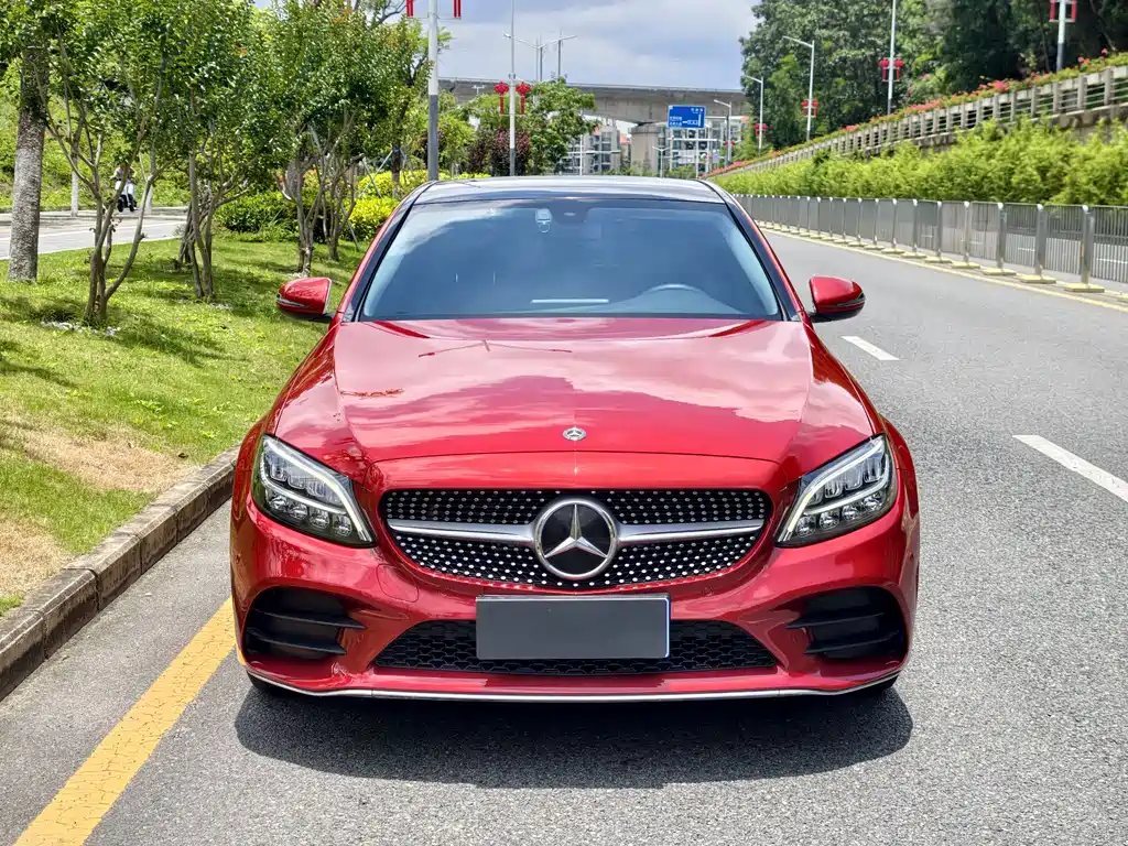 Mercedes-Benz C-Class 2021