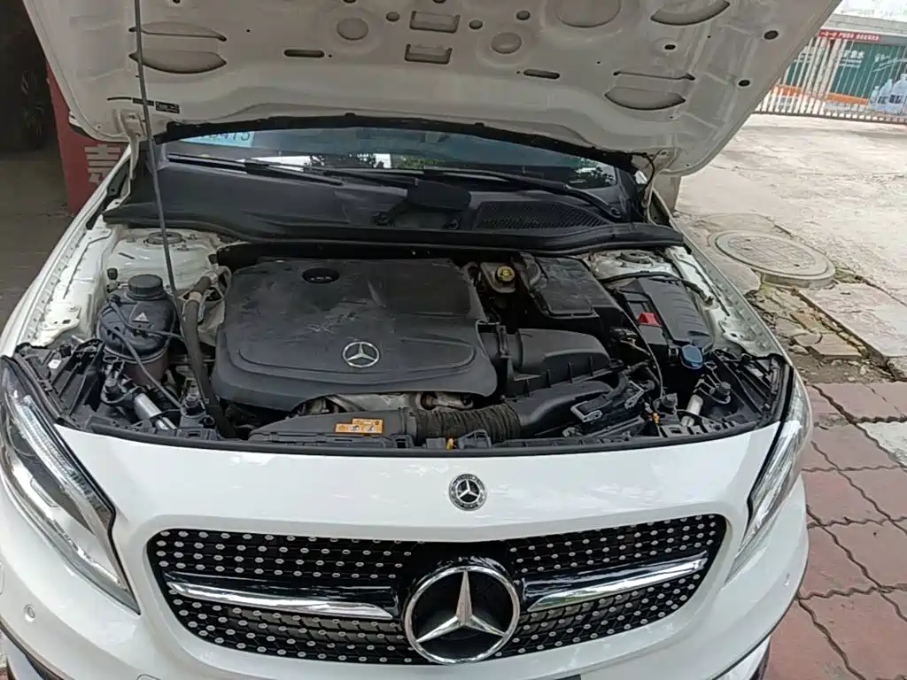 Mercedes-Benz GLA 2017 — фото 20