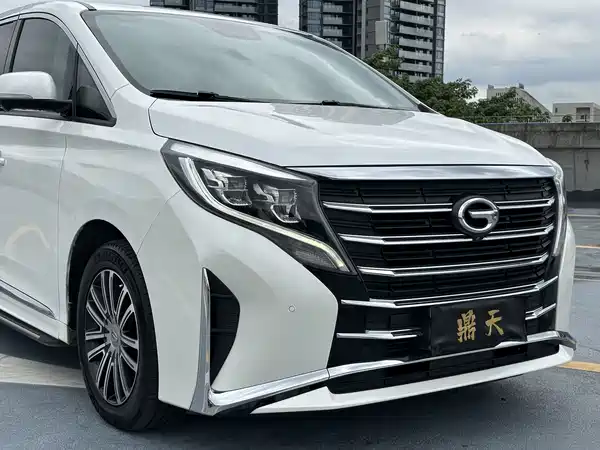 GAC Trumpchi M8 2022