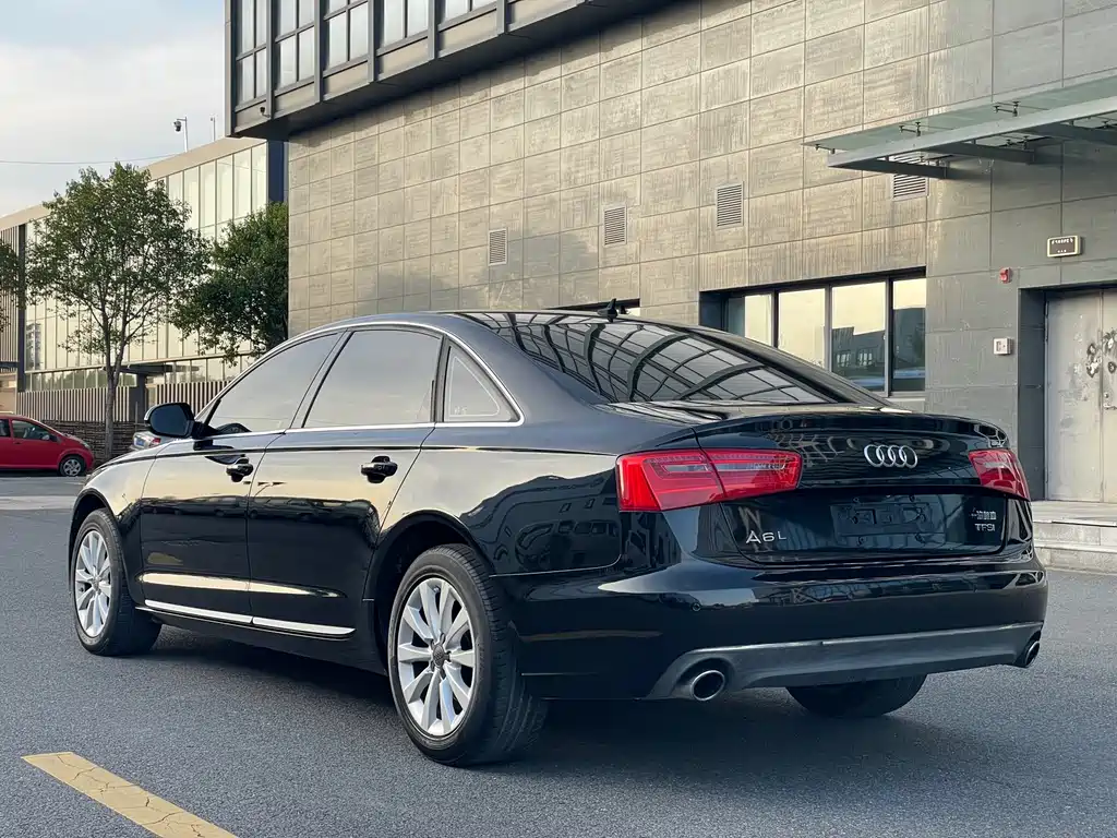 Audi A6L 2013 — фото 15