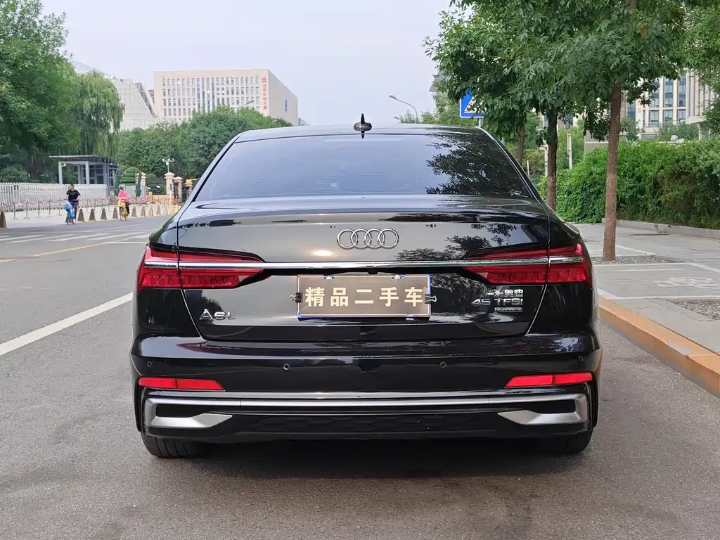Audi A6L 2023 — фото 24