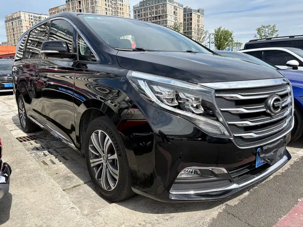 GAC Trumpchi M8 2018 — фото 2