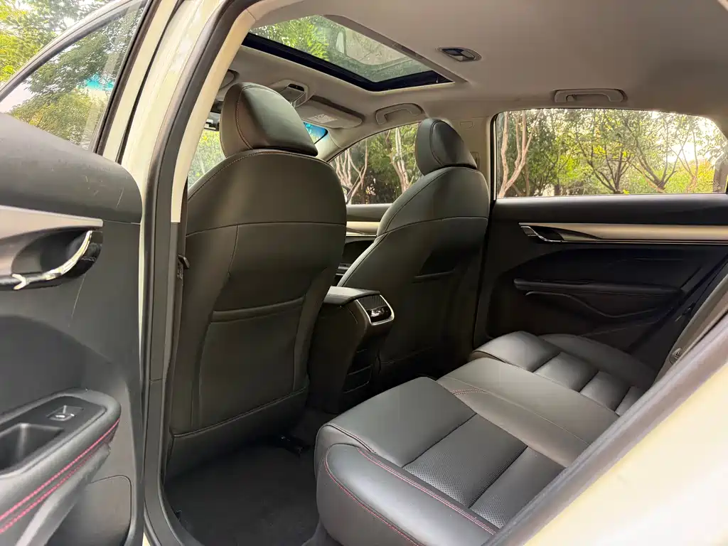 Geely Binrui 2019