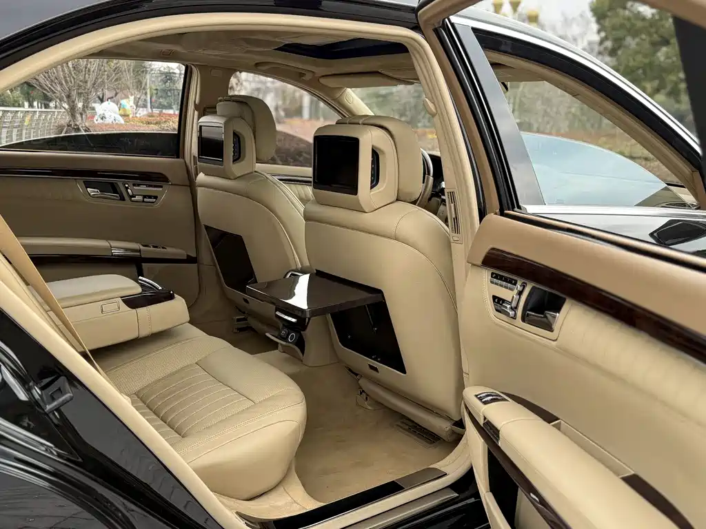 Mercedes-Benz S-Class 2010 — фото 22