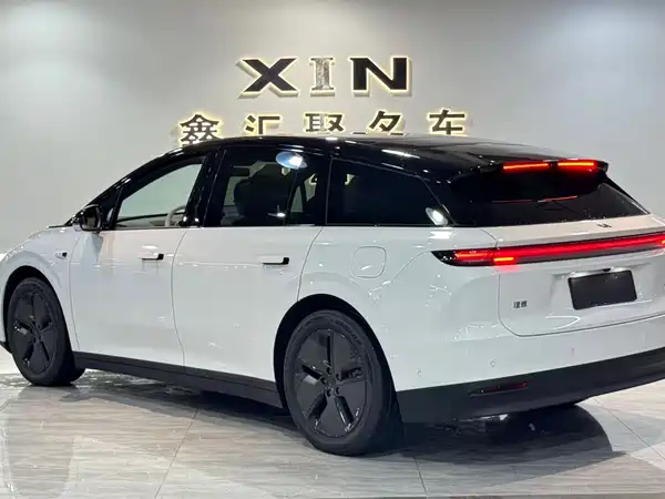 Li Auto i6 2026