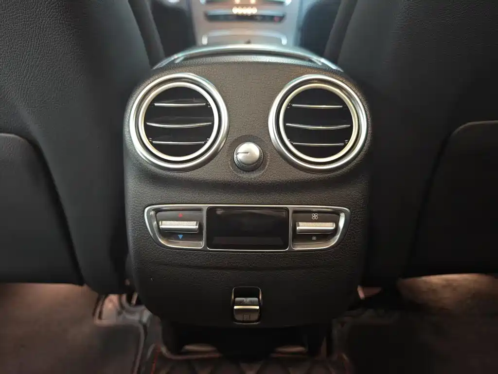 Mercedes-Benz GLC 2020 — фото 17