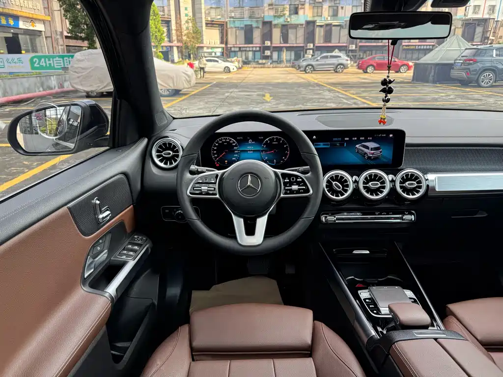 Mercedes-Benz GLB 2020