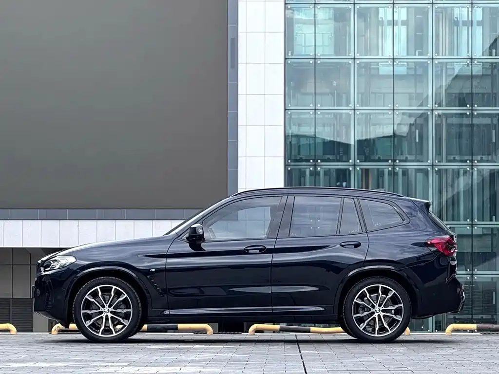BMW X3 2022 — фото 2