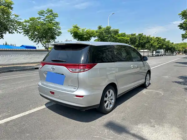 Toyota Previa 2006