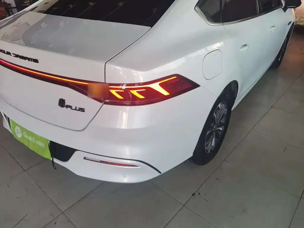 BYD Qin PLUS 2025 — фото 8