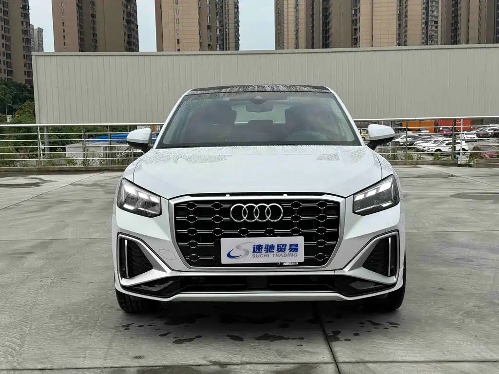 Audi Q2L 2022