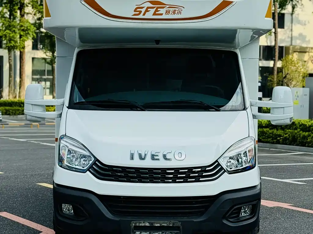 IVECO Ousheng 2024 — фото 3