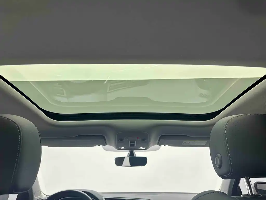Audi Q3 Sportback 2022 — фото 15