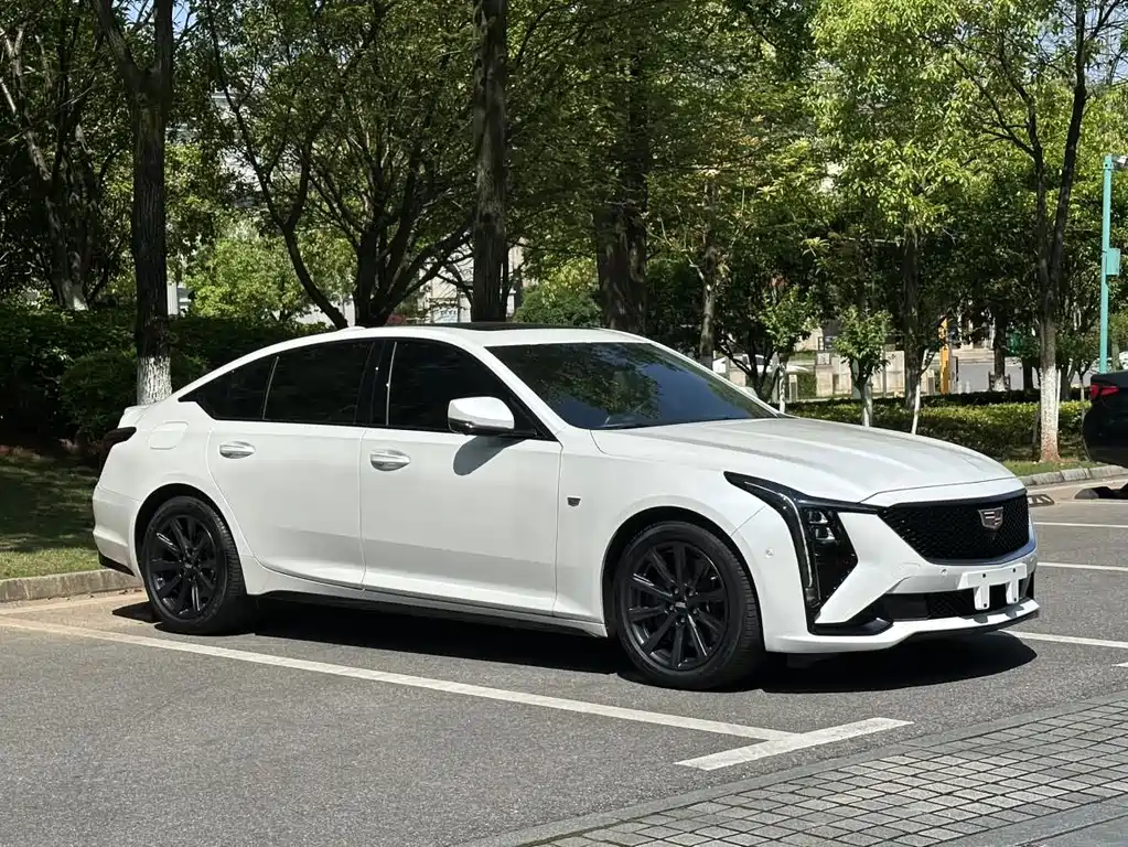 Cadillac CT5 2024 — фото 3