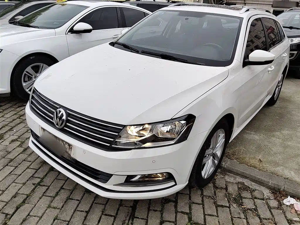 Volkswagen Gran Lavida 2018 — фото 1