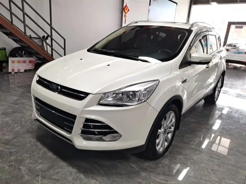 Ford Kuga 2015 — фото 2