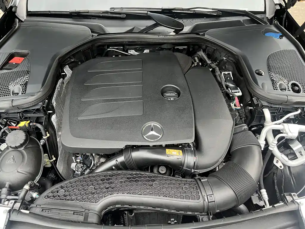 Mercedes-Benz E-Class 2021 — фото 16