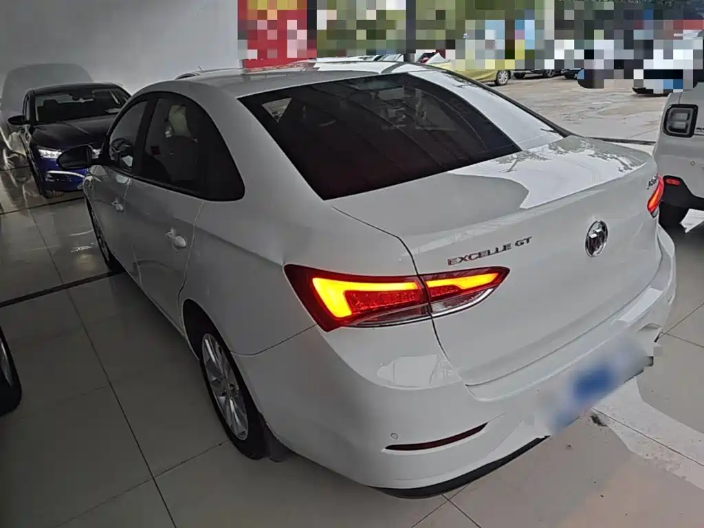 Buick Excelle 2020