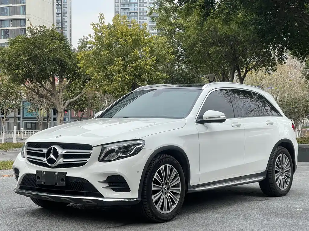 Mercedes-Benz GLC 2017 — фото 1