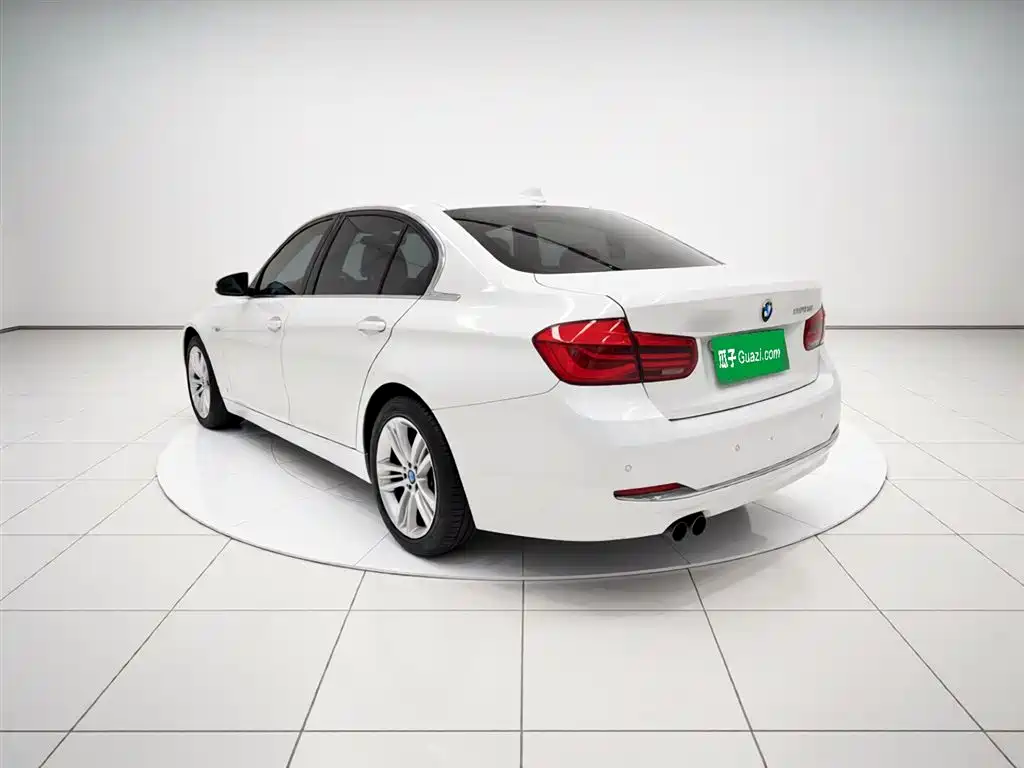 BMW 3 Series 2017 — фото 4