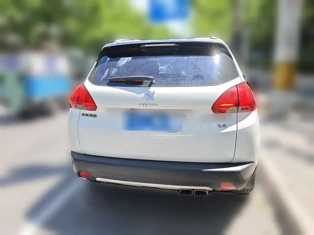 Peugeot 2008 2015 — фото 3