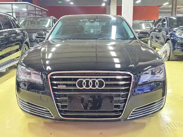 Audi A8 2013
