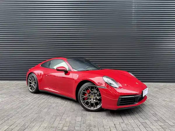 Porsche 911 2020