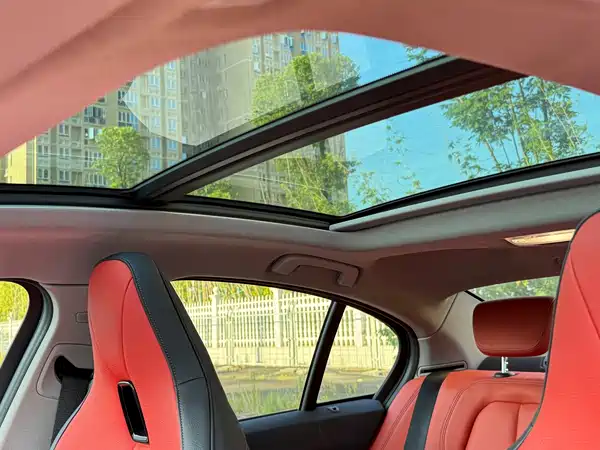 BMW 1 Series 2023